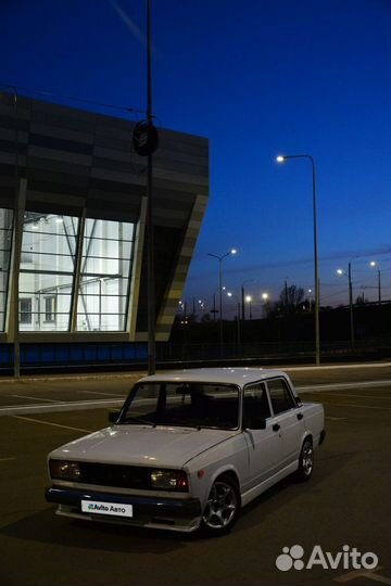 ВАЗ 2105 1.6 МТ, 2008, 200 000 км