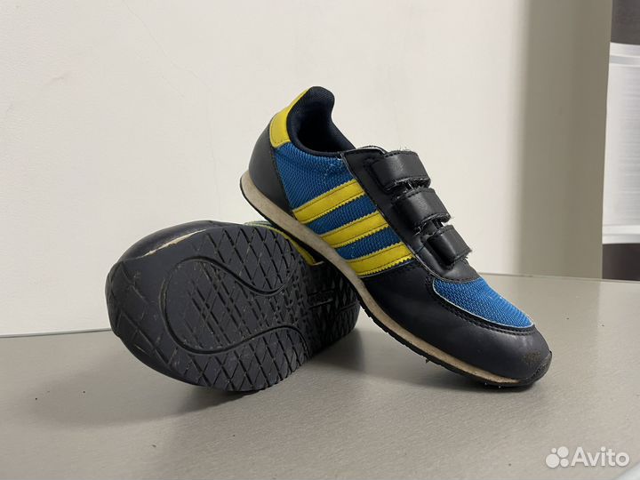 Кроссовки Adidas детские