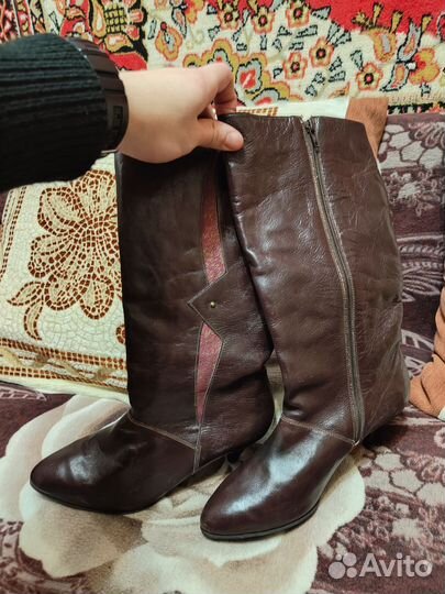Кожаные сапоги женские