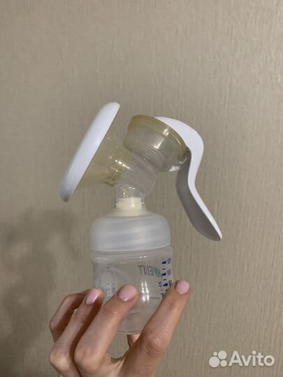 Молокоотсос avent