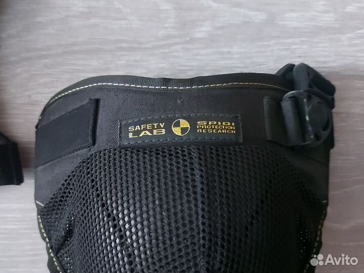 Налокотники для мотокросса