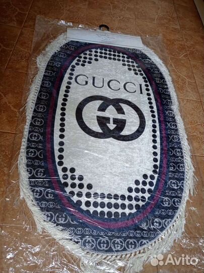 Коврики gucci в ванную комнату,двойка комплект