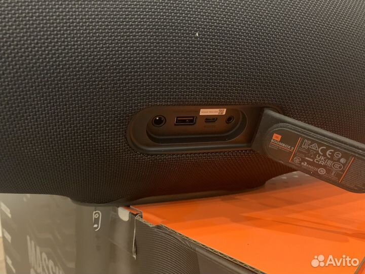 Колонка jbl boombox 2