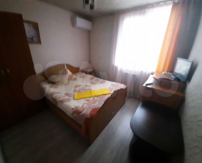 Комната 12 м² в 5-к., 2/2 эт.