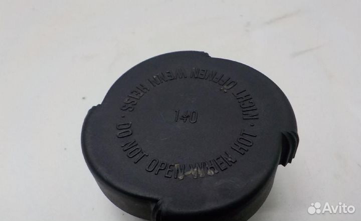 Крышка расширительного бачка BMW 3-Series/M3 (E30)