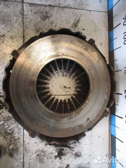 Корзина сцепления Iveco Stralis