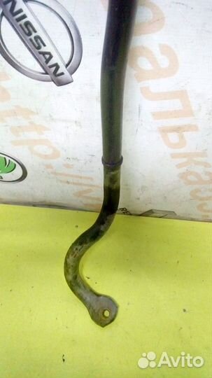 Стабилизатор перед устойчивости б.у Nissan Primera