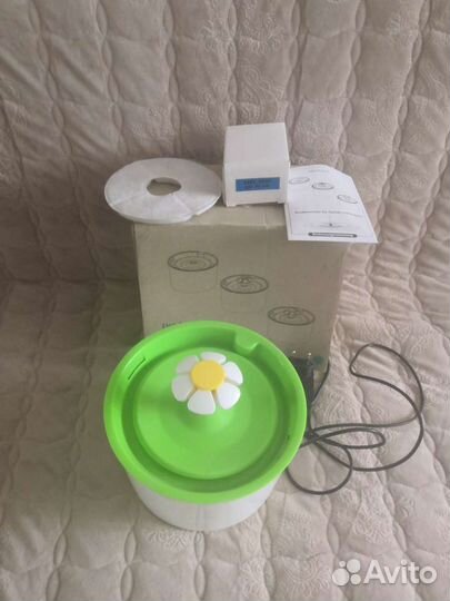 Фонтан поилка для кошек