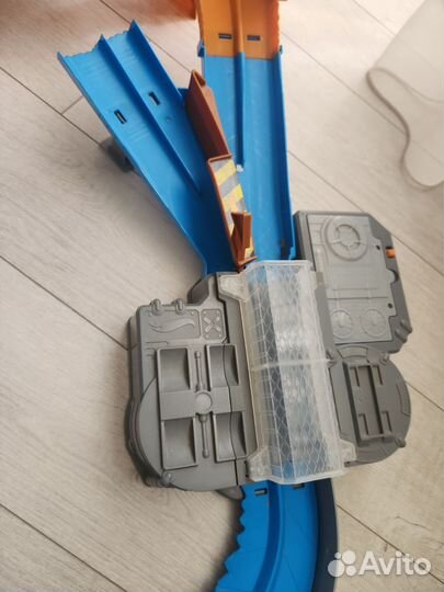 Набор игровой Hot Wheels Монстр-трак со скорпионом