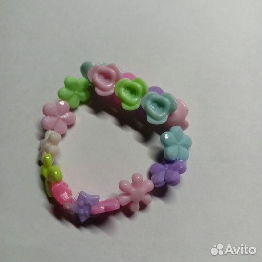 Браслет из бусин