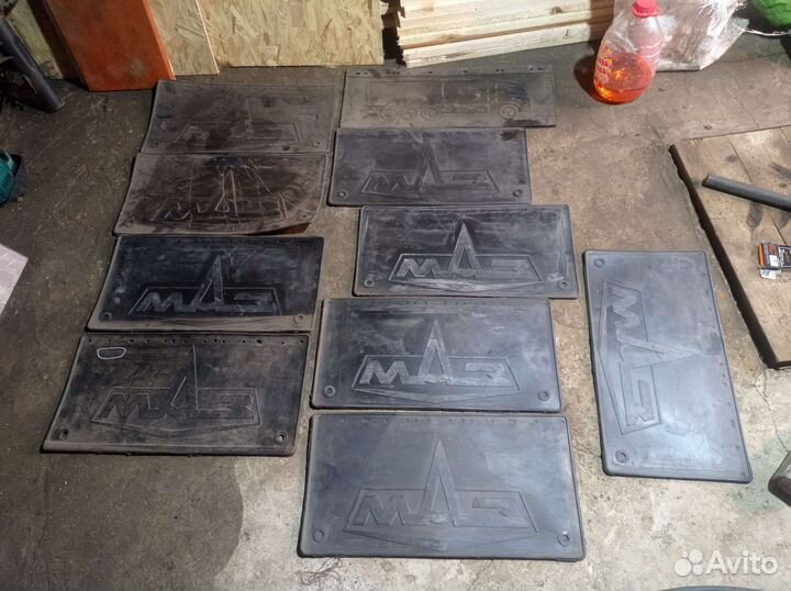 Брызговики маз