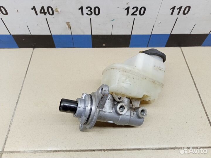 Цилиндр тормозной главный RAV 4 2013