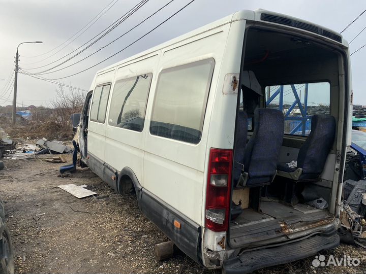 Кузовные детали Iveco Daily 50c15 четверть