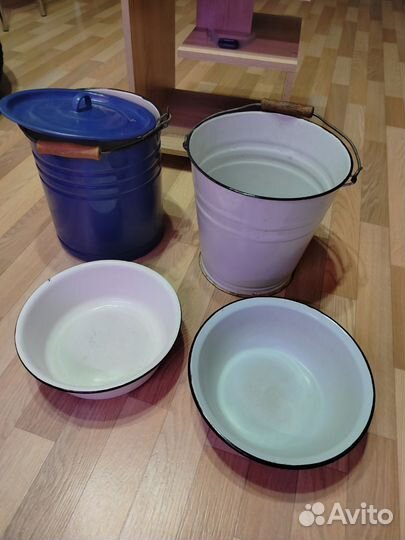 Эмалированные ведра и тазы