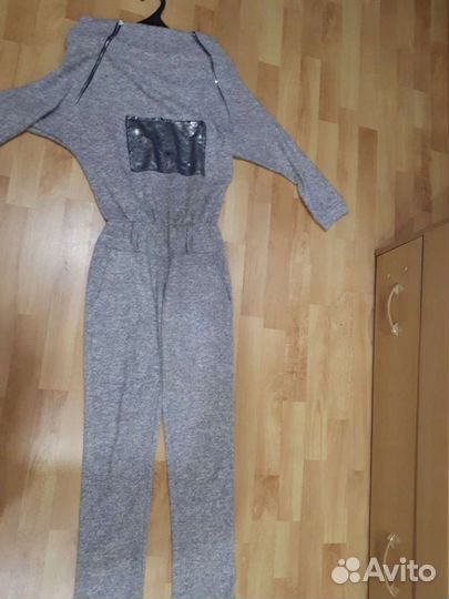 Комбинезон женский