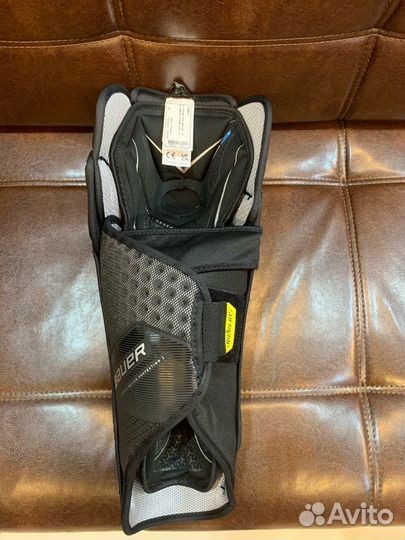 Щитки хоккейные Bauer Supreme 3S Pro SR