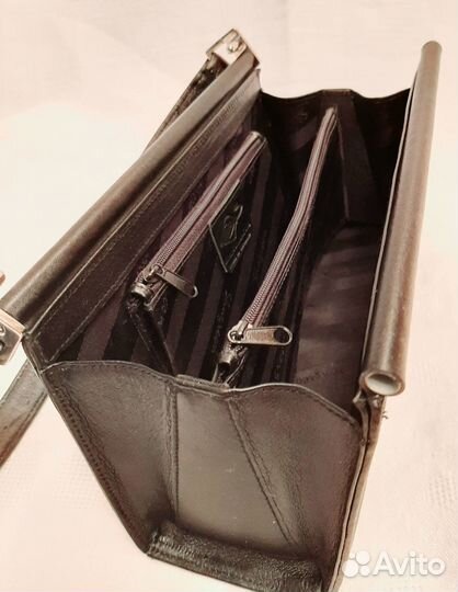 Сумочка из кожи ската