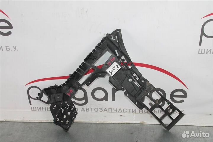 Крепеж заднего бампера Volvo XC90 2014-2019