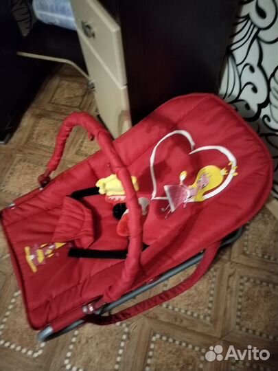 Шезлонг детский