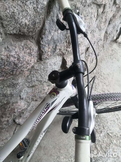 Велосипед Mongoose switchback expert