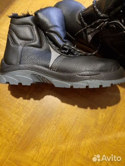 Ботинки рабочие мужские,размер 40-41