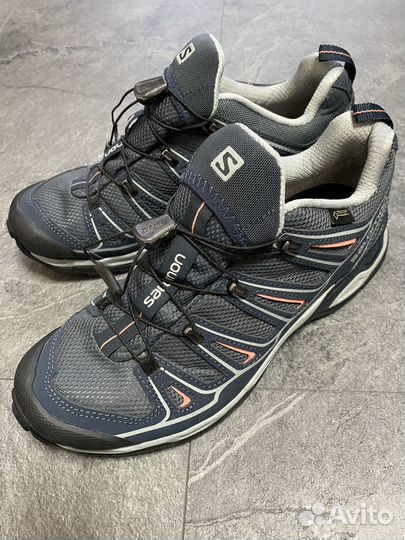 Трекинговые ботинки Salomon 40