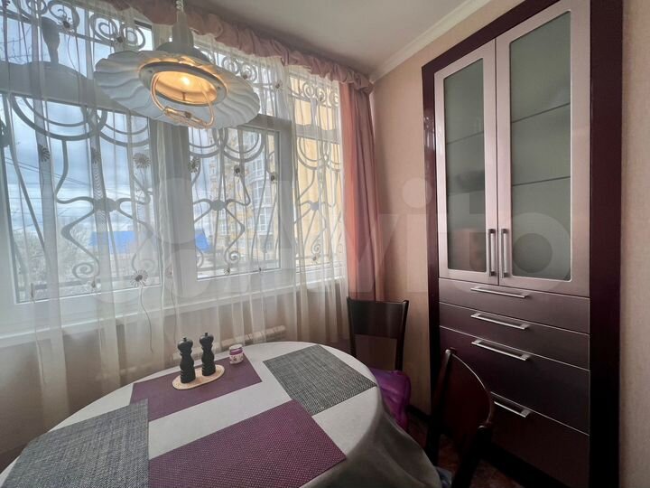 5-к. квартира, 96 м², 2/9 эт.