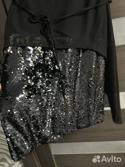 Платье с пайетками