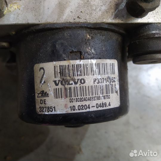 Блок ABS volvo V70 2006 30714956