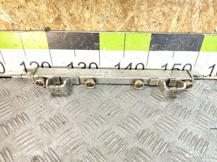 Рейка топливная рампа Ford Focus 2005-2008