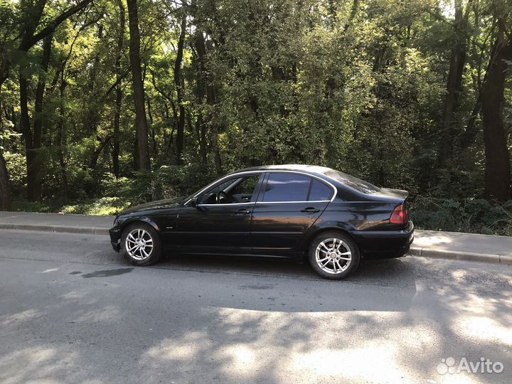 BMW 3 серия 2.2 МТ, 1998, битый, 400 010 км