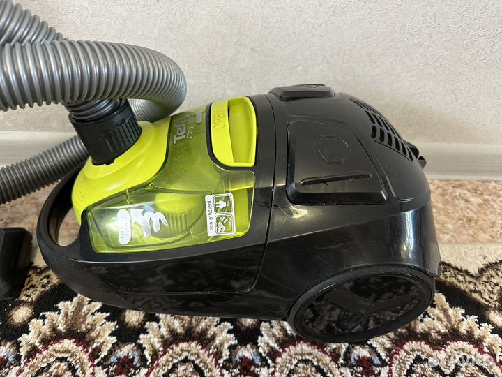 Пылесос Tefal city space cyclonic