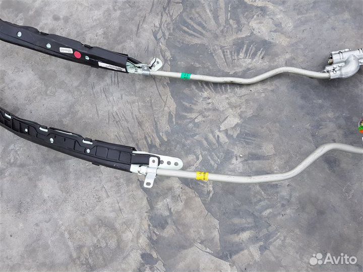 Airbag боковой прав. Mercedes-Benz M-class