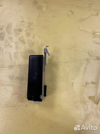 Блок бесключевого доступа Toyota Camry 70