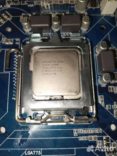 Материнская плата 775