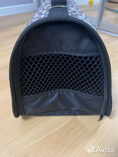 Переноска для кошек и собак