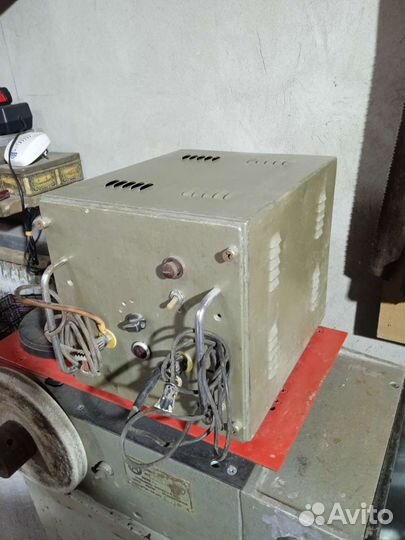 Зарядное устройство