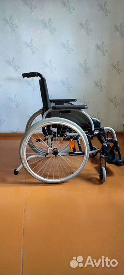 Коляска инвалидная