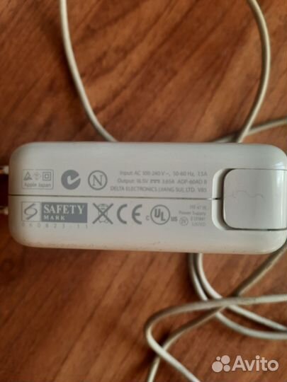 Зарядка для макбук MagSafe 60W оригинал