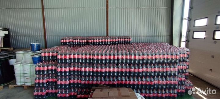 Продам Кока Кола 2 л,Китайская