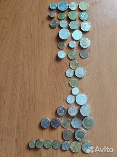 Монеты и купюры разных стран