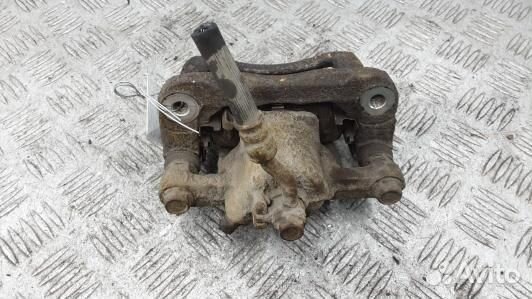 Суппорт тормозной задний левый KIA soul 1 (1UK18LS