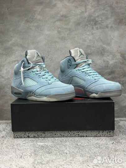Nike Air Jordan 5 Retro UNC University Blue