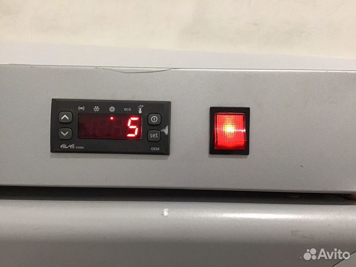 Холодильник