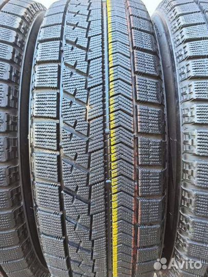 Bridgestone Blizzak VRX 195/65 R15 98Q