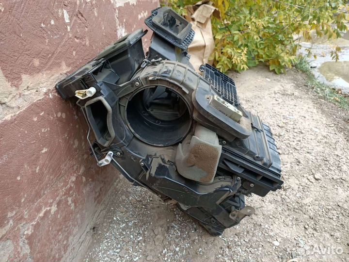 Корпус печки Nissan Tiida C11