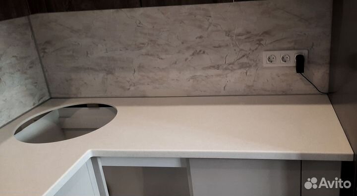 Столешница для стола из камня м2