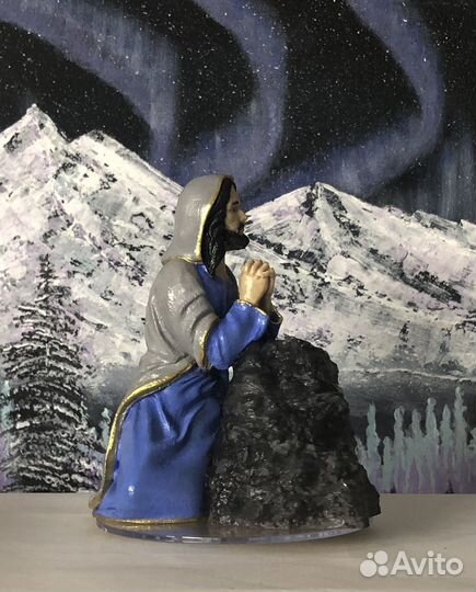 Статуэтка Иисус Христос