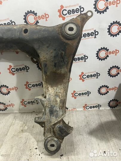 Подрамник передний Audi A4 B5