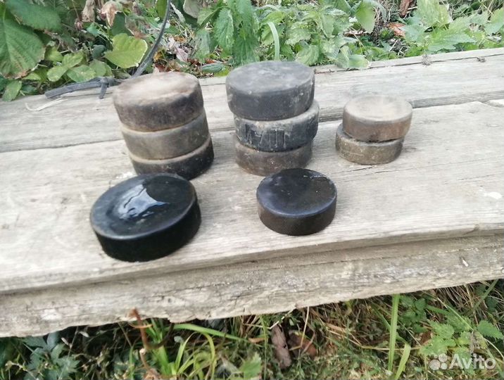 Шайба хоккейная